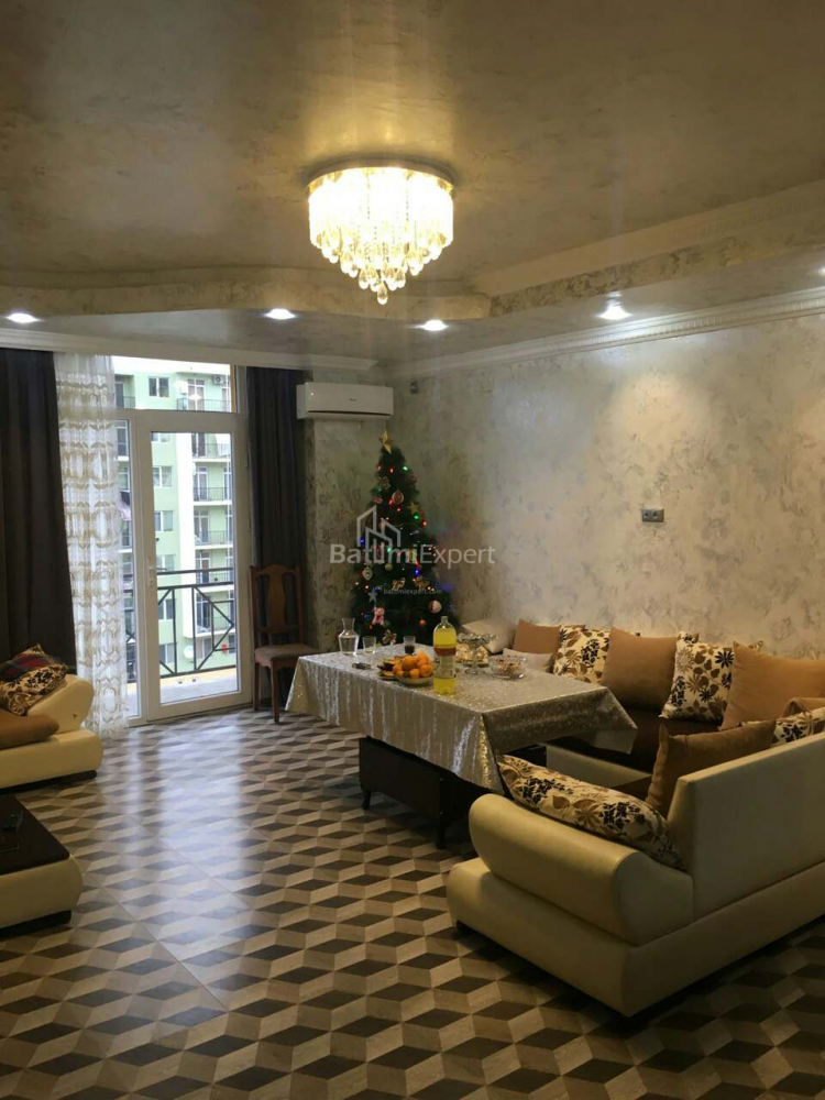 Mieszkanie 110 m² - Galaktion Tabidze, Batumi, Gruzja