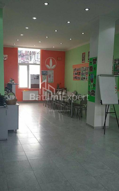 Mieszkanie 74 m² - Szałwa Inasaridze, Batumi, Gruzja
