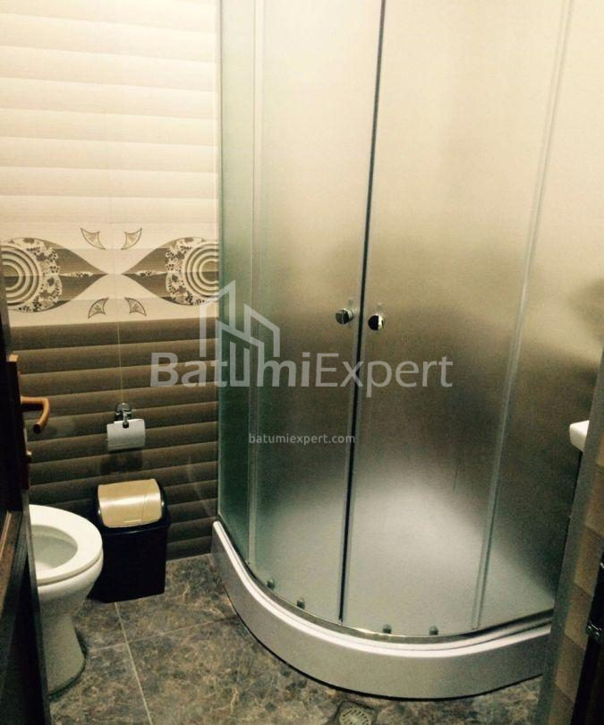 Mieszkanie 70 m² - Galaktion Tabidze, Batumi, Gruzja