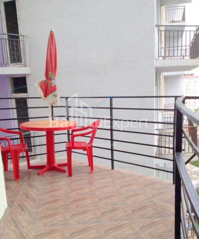 Mieszkanie 77 m² - Szałwa Inasaridze, Batumi, Gruzja