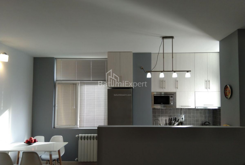 Mieszkanie 80 m² - Aleksandra Puszkin, Batumi, Gruzja