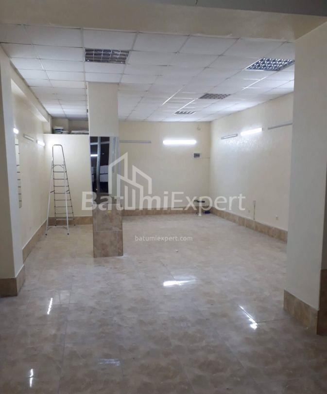 Mieszkanie 61 m² - Michaił Lermontow, Batumi, Gruzja