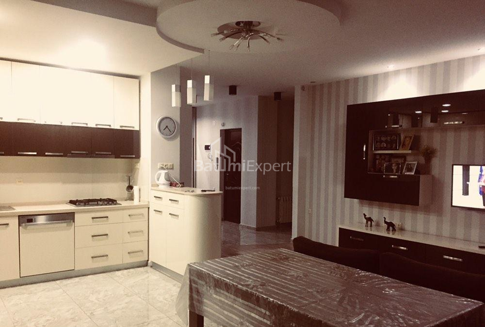 Mieszkanie 153 m² - Wachtang Gorgasali, Batumi, Gruzja
