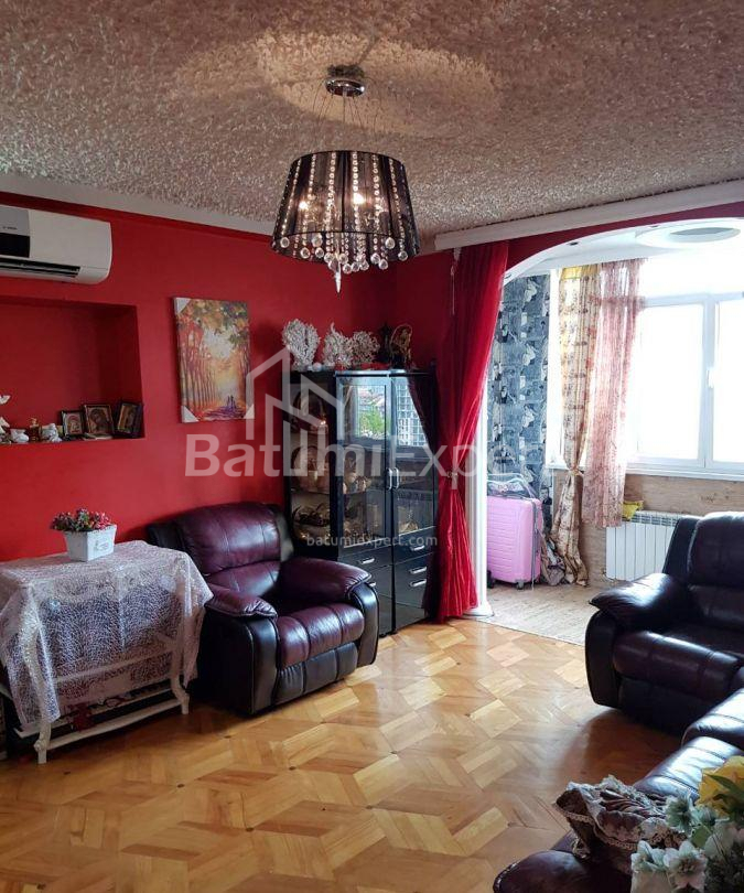 Mieszkanie 85 m² - Wachtang Gorgasali, Batumi, Gruzja
