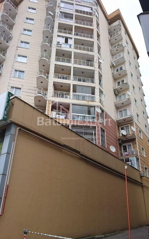 Mieszkanie 84 m² - Michaił Lermontow, Batumi, Gruzja