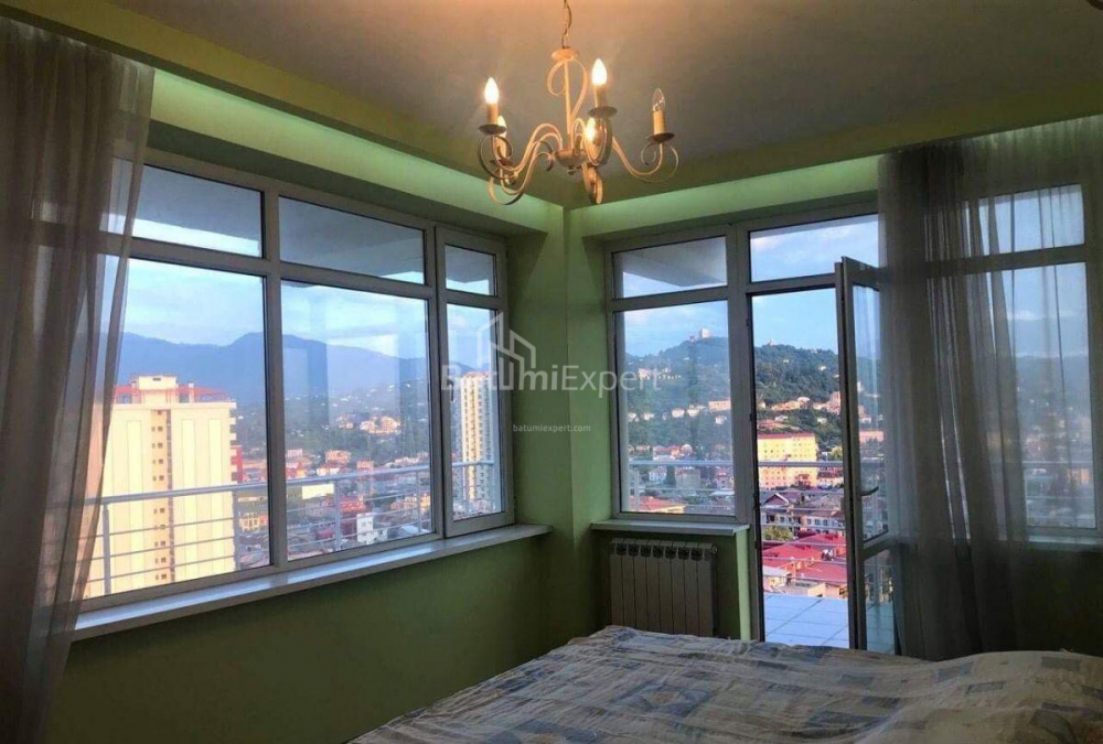 Mieszkanie 160 m² - Ilja Czawczawadze, Batumi, Gruzja