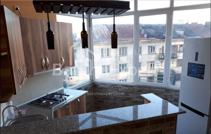 Mieszkanie 72 m² - Michaił Lermontow, Batumi, Gruzja