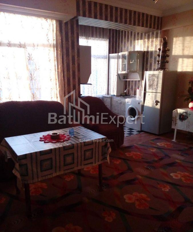 Mieszkanie 74 m² - Szałwa Inasaridze, Batumi, Gruzja