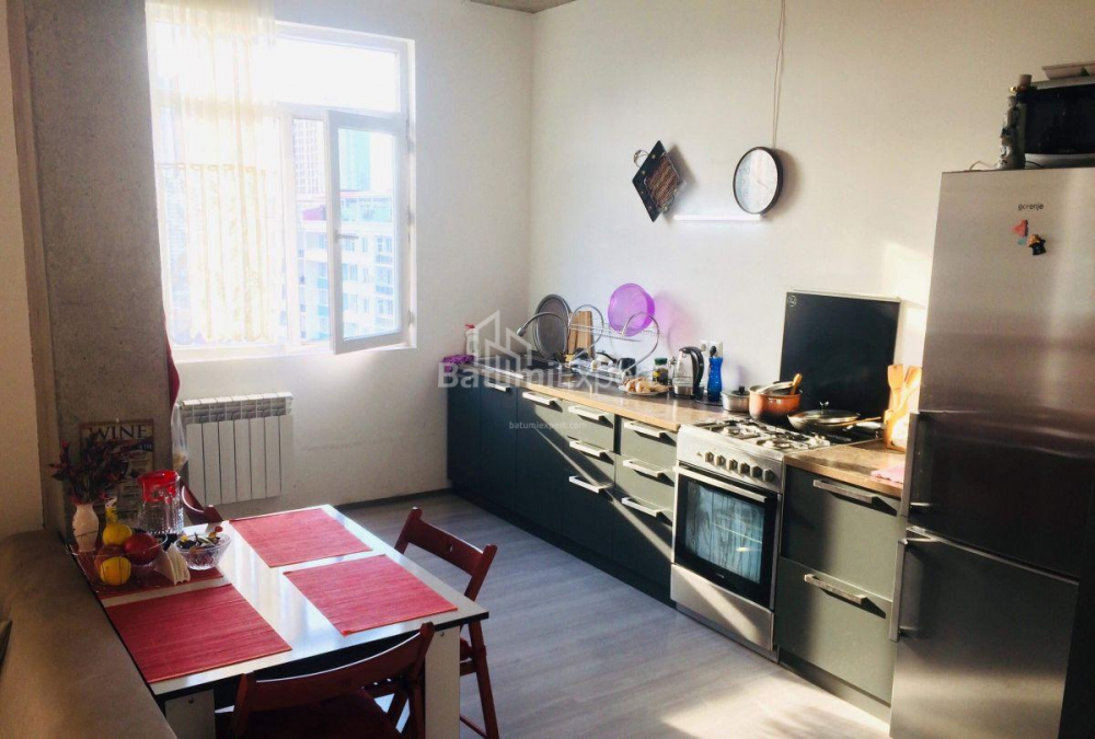 Mieszkanie 62 m² - Wachtang Gorgasali, Batumi, Gruzja