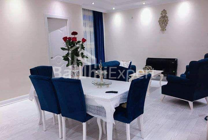 Mieszkanie 85 m² - Aleksandra Puszkin, Batumi, Gruzja