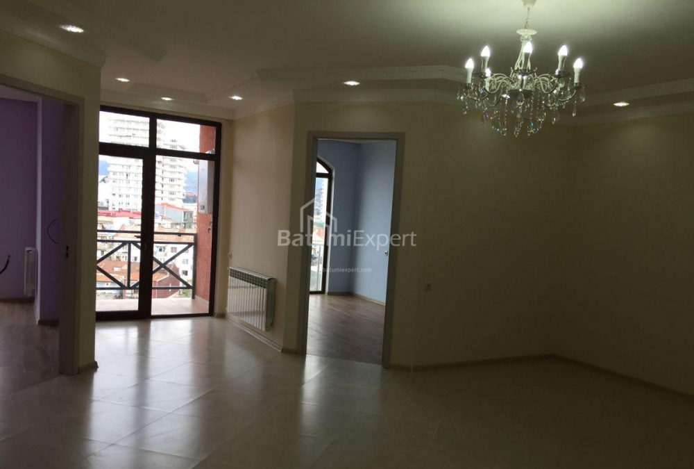 Mieszkanie 73 m² - Juriewskaja, Batumi, Gruzja
