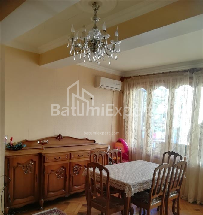 Mieszkanie 90 m² - Zuraba Gorgiladze, Batumi, Gruzja