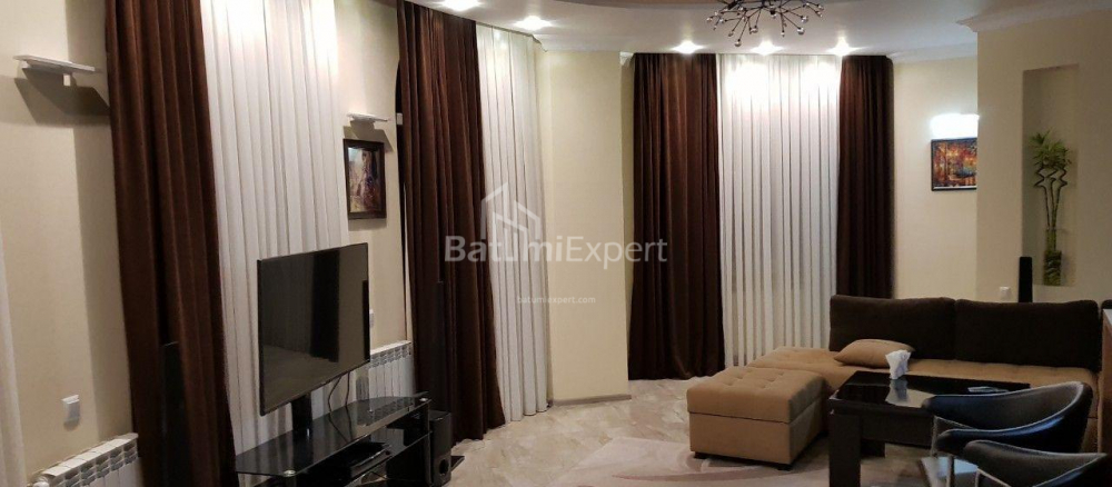 Mieszkanie 133 m² - Ilja Czawczawadze, Batumi, Gruzja