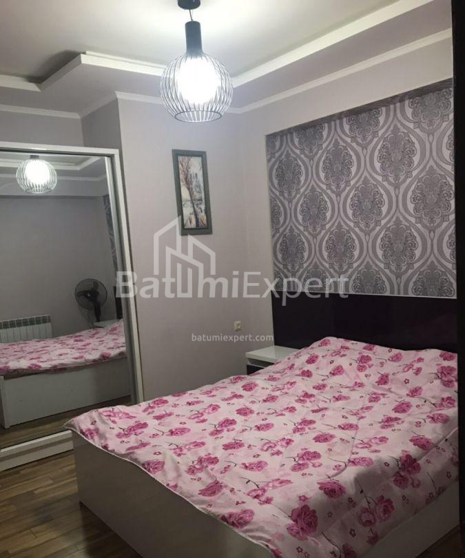 Mieszkanie 73 m² - króla Parnawaza, Batumi, Gruzja