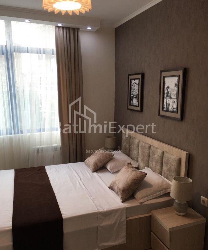 Mieszkanie 49 m² - Niko Pirosmaniego, Batumi, Gruzja
