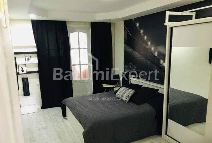 Mieszkanie 60 m² - Aleksandra Puszkin, Batumi, Gruzja