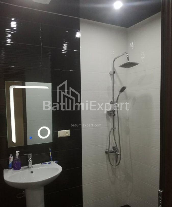 Mieszkanie 68 m² - David Agmashenebli, Batumi, Gruzja