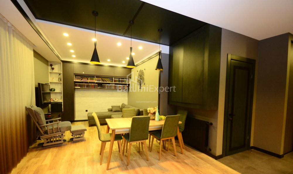 Mieszkanie 99 m² - Zuraba Gorgiladze, Batumi, Gruzja