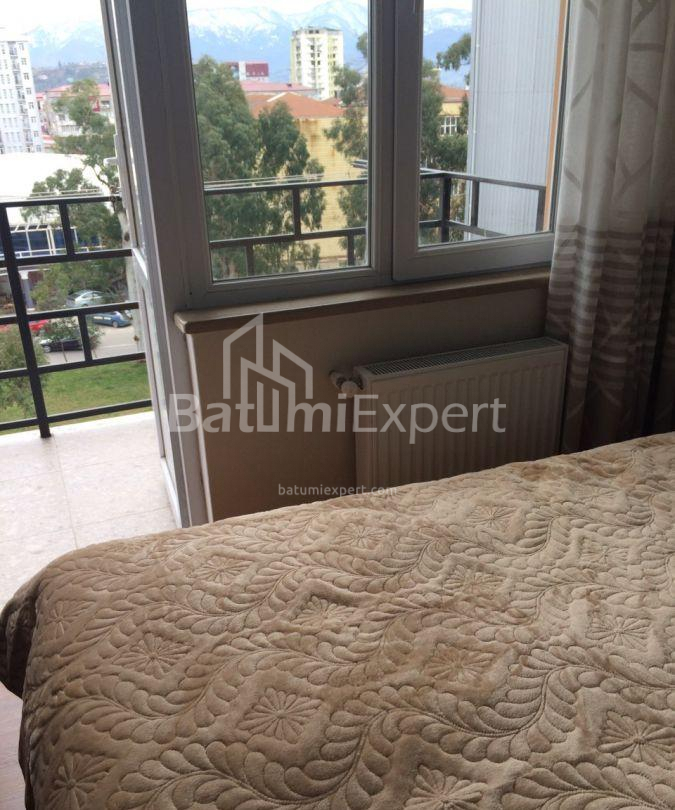 Mieszkanie 40 m² - Petra Bagrationi, Batumi, Gruzja