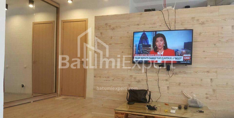 Mieszkanie 62 m² - Wachtang Gorgasali, Batumi, Gruzja