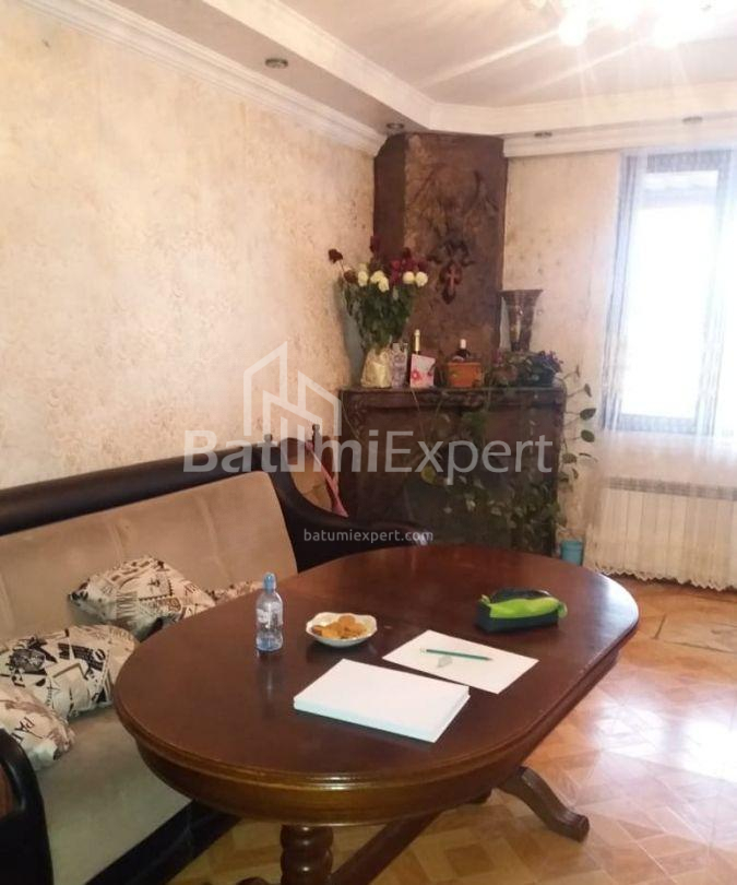 Mieszkanie 85 m² - David Agmashenebli, Batumi, Gruzja