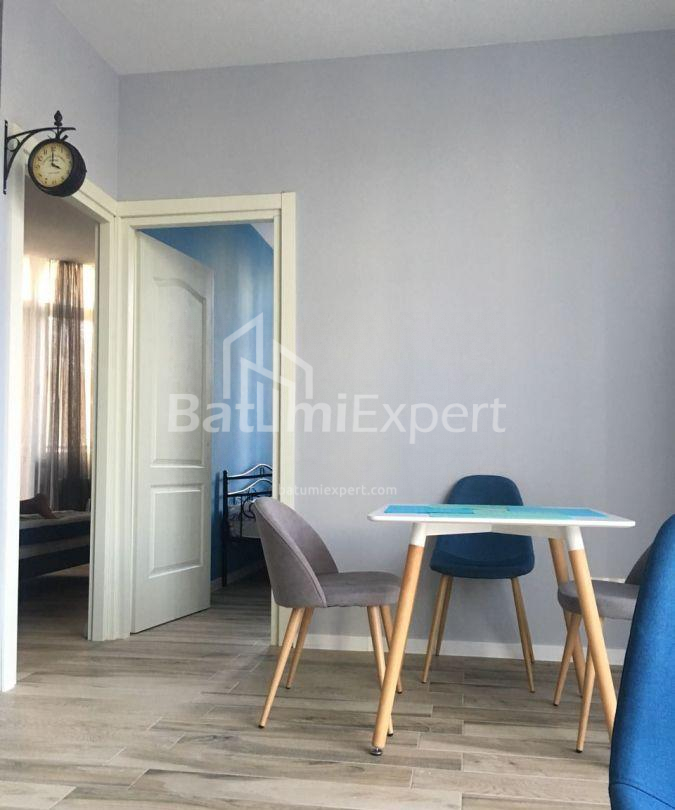 Mieszkanie 60 m² - Michaił Lermontow, Batumi, Gruzja