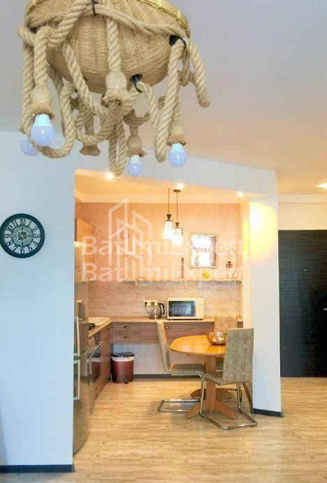 Mieszkanie 57 m² - Szałwa Inasaridze, Batumi, Gruzja