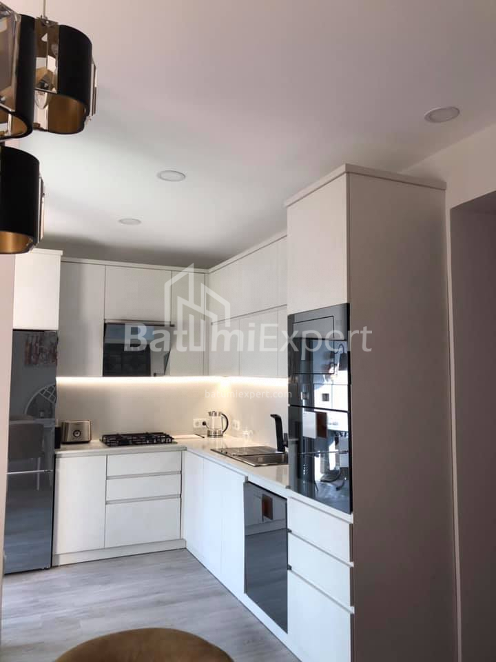 Mieszkanie 130 m² - Vazha-Pshavela, Batumi, Gruzja