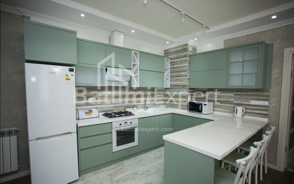 Mieszkanie 73 m² - Niko Pirosmaniego, Batumi, Gruzja