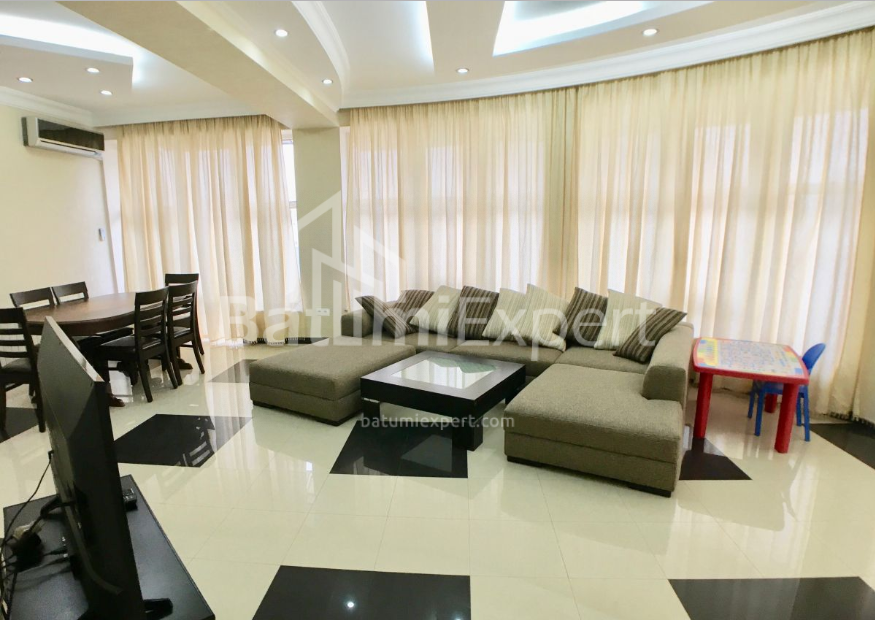 Mieszkanie 160 m² - Zuraba Gorgiladze, Batumi, Gruzja