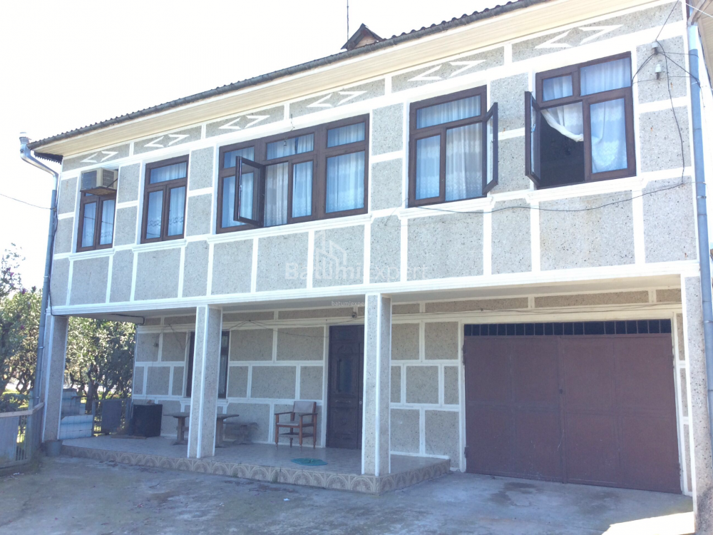 Dom prywatny 100 m² - Lecha i Marii Kaczyńskich, Batumi, Gruzja