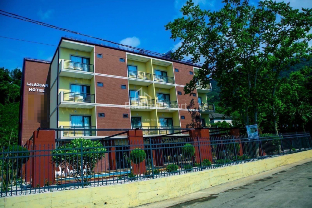 Hotel 1000 m² - Piotr Iberi, Gonio, Gruzja