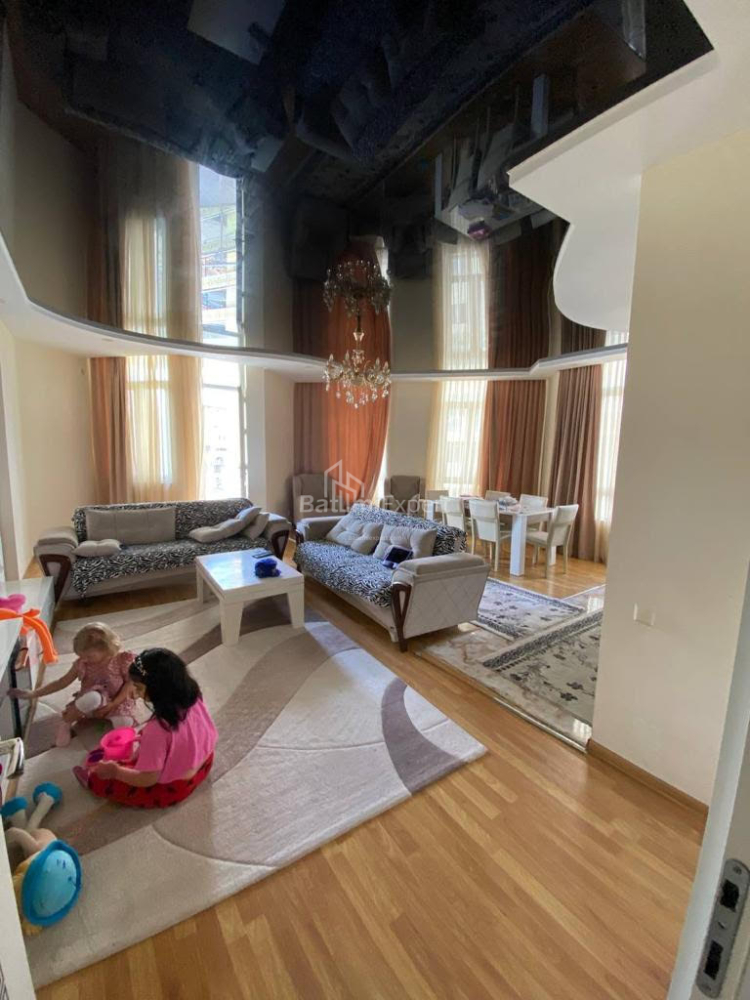 Mieszkanie 85 m² - Zuraba Gorgiladze, Batumi, Gruzja