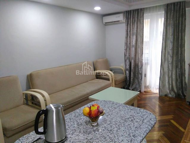 Mieszkanie 35 m² - Józef Imedaszwili, Batumi, Gruzja