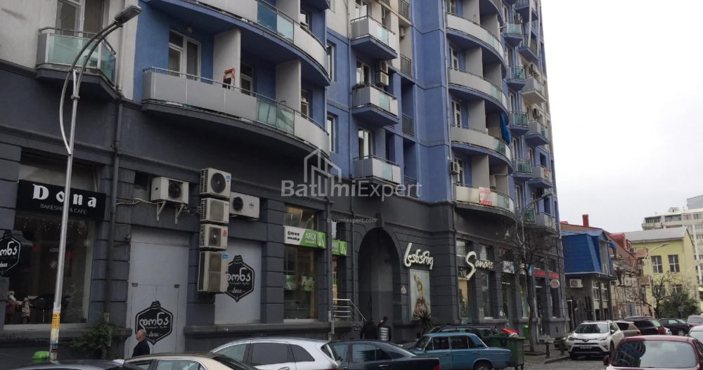 Mieszkanie 154 m² - króla Parnawaza, Batumi, Gruzja