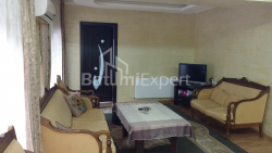Mieszkanie 3-комн 106 m² - Zuraba Gorgiladze, Batumi