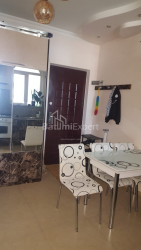 Mieszkanie 57 m² - Szałwa Inasaridze, Batumi, Gruzja