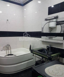 Mieszkanie 187 m² - Wachtang Gorgasali, Batumi, Gruzja