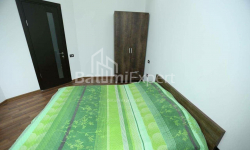 Mieszkanie 3-комн 83 m² - Zuraba Gorgiladze, Batumi