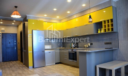 Mieszkanie 2-комн 82 m² - Niko Pirosmaniego, Batumi