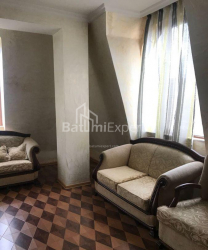 Mieszkanie 3-комн 70 m² - Wachtang Gorgasali, Batumi