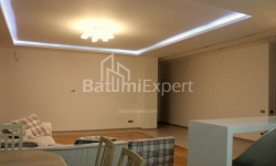 Mieszkanie 3-комн 160 m² - Ilja Czawczawadze, Batumi