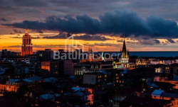 Mieszkanie 2-комн 90 m² - Wachtang Gorgasali, Batumi