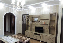 Mieszkanie 3-комн 62 m² - Wachtang Gorgasali, Batumi