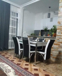 Mieszkanie 3-комн 70 m² - Galaktion Tabidze, Batumi