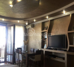 Mieszkanie 3-комн 80 m² - Besiki, Batumi
