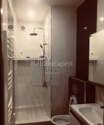 Mieszkanie 152 m² - Wachtang Gorgasali, Batumi, Gruzja