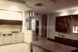 Mieszkanie 150 m² - Wachtang Gorgasali, Batumi, Gruzja