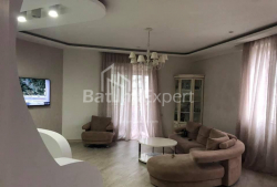 Mieszkanie 3-комн 113 m² - Juriewskaja, Batumi