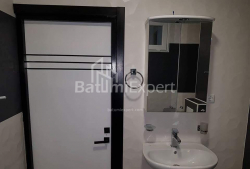Mieszkanie 76 m² - Szałwa Inasaridze, Batumi, Gruzja